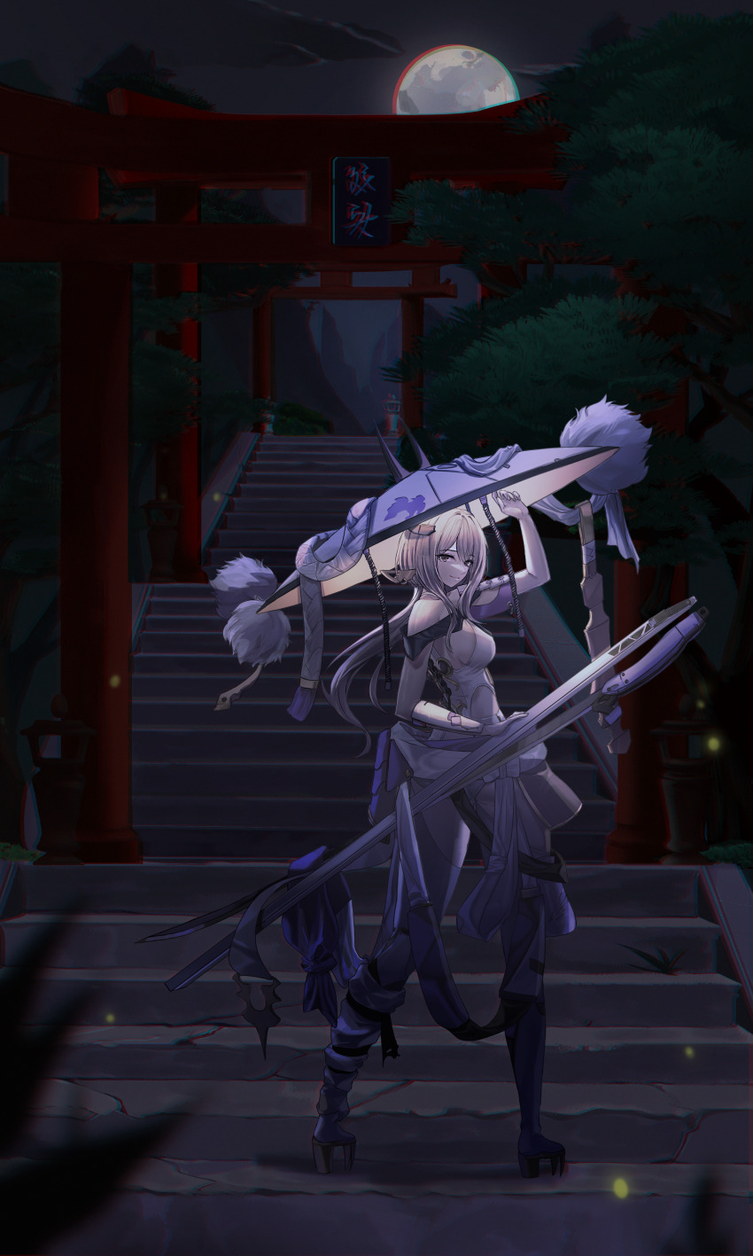 1girl absurdres arm_guards armor armored_leotard bare_shoulders breasts closed_mouth clothing_cutout disgustingtokki goddess_of_victory:_nikke grey_hair hat highres japanese_armor jingasa large_hat leg_cutout leotard long_hair looking_at_viewer looking_back medium_breasts night rapture_(nikke) scarlet_(nikke) smile solo stairs sword torii weapon white_leotard wrist_guards yellow_eyes