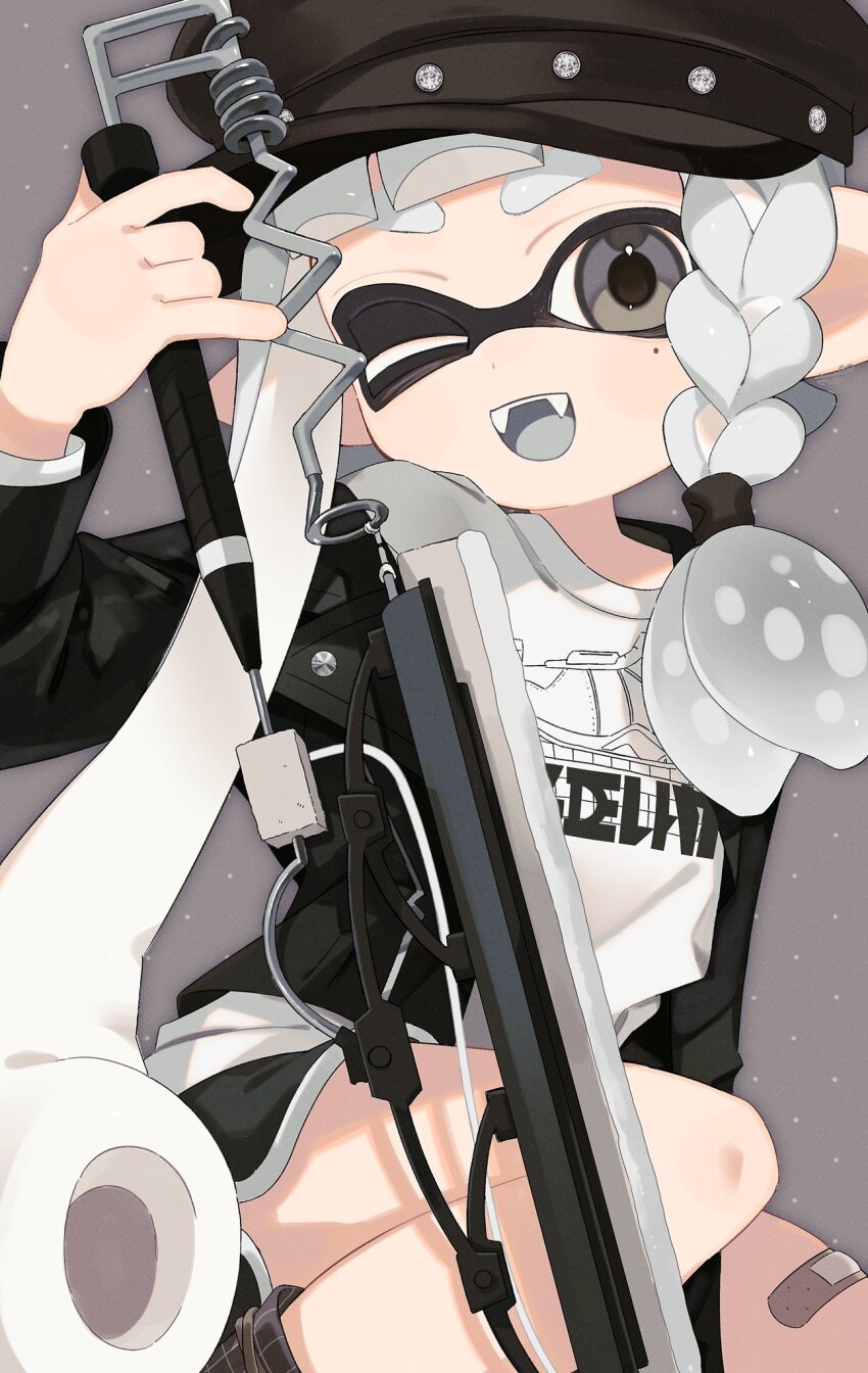 1girl asymmetrical_hair bandaid bandaid_on_leg black_eyes black_hat black_jacket black_shorts braid dolphin_shorts fangs grey_background grey_hair grey_tongue hat highres holding holding_weapon inkling inkling_girl inkling_player_character jacket long_hair long_sleeves looking_at_viewer mole mole_under_eye nintendo one_eye_closed open_clothes open_jacket open_mouth peaked_cap pointy_ears sabata_saba shorts single_braid smile solo splatana_wiper_(splatoon) splatoon_(series) splatoon_3 sweater tentacle_hair weapon white_sweater