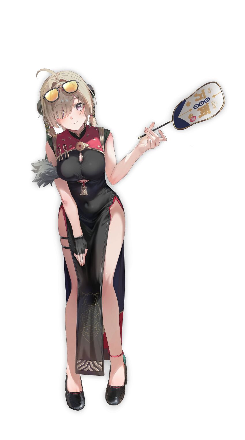 1girl absurdres ahoge bare_arms bare_legs bare_shoulders black_dress black_gloves black_shoes blonde_hair breasts china_dress chinese_clothes cleavage cleavage_cutout closed_mouth clothing_cutout covered_navel dress eyes_visible_through_hair eyewear_on_head fingerless_gloves full_body gloves hair_over_one_eye hand_fan hand_up highres holding holding_fan large_breasts leaning_forward looking_at_viewer medium_hair pelvic_curtain purple_eyes shoes short_twintails simple_background single_glove skindentation sleeveless sleeveless_dress smile solo sunglasses sweety_(zenless_zone_zero) thigh_strap thighs twintails underboob_cutout white_background zapik zenless_zone_zero