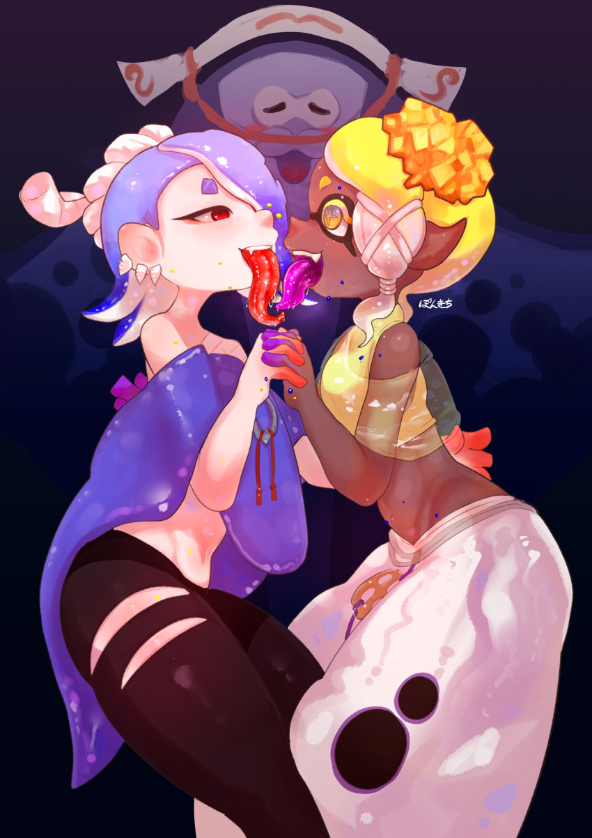 1boy 2girls :d artist_name bare_shoulders big_man_(splatoon) black_pants blonde_hair blue_hair chest_sarashi clothing_cutout colored_eyelashes colored_skin colored_tongue crop_top cross-shaped_pupils dark-skinned_female dark_skin earrings facing_another fang food food_on_head french_kiss frye_(deep_cut_outfit)_(splatoon) frye_(splatoon) gradient_background gradient_hair gradient_skin hachimaki hair_over_one_eye harem_pants headband highres hokkamuri holding_hands inkling interlocked_fingers jewelry kiss long_hair long_tongue manta_ray multicolored_hair multicolored_skin multiple_earrings multiple_girls nejiri_hachimaki nintendo object_on_head octoling open_mouth pants pointy_ears pokichi_(ponkichi_kemo) poncho purple_skin purple_tongue red_eyes red_skin saliva sarashi see-through_clothes shiver_(deep_cut_outfit)_(splatoon) shiver_(splatoon) sleeveless smile splatoon_(series) splatoon_3 symbol-shaped_pupils teeth tempura tentacle_hair tongue two-tone_hair two-tone_skin white_hair white_pants yellow_crop_top yellow_eyes yuri