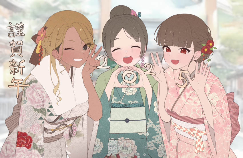 2025 ;d ^_^ absurdres black_hair blonde_hair blunt_bangs blurry blurry_background braid brown_hair closed_eyes commentary_request dark-skinned_female dark_skin finger_counting finger_counting_trio floral_print flower fur-trimmed_kimono fur_trim furisode gakuen_idolmaster green_kimono gyaru hair_bun hair_flower hair_ornament hear_(kpmf4732) highres idolmaster idolmaster_cinderella_girls idolmaster_shiny_colors in-franchise_crossover izumi_mei japanese_clothes kamiya_nao kimono kuramoto_china nengajou new_year obi one_eye_closed open_mouth outdoors parted_bangs pink_kimono sash single_hair_bun smile