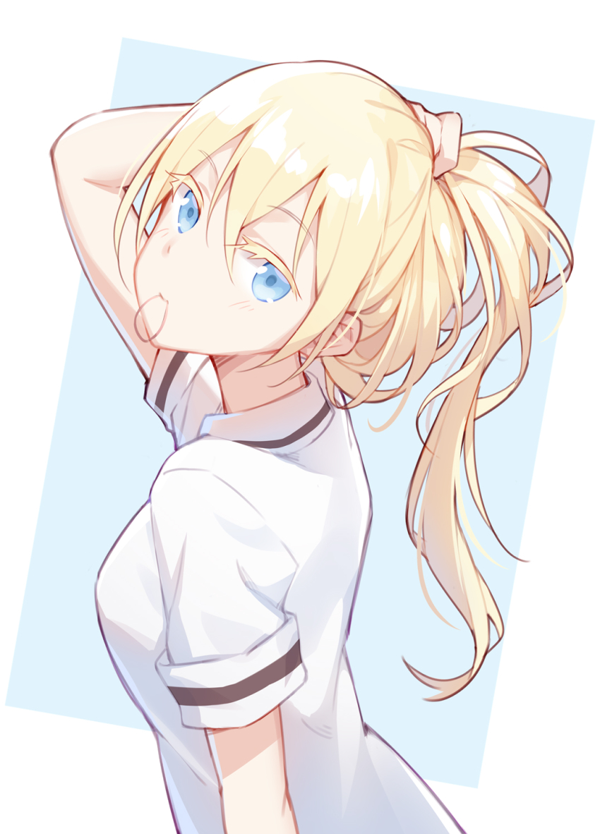 10s 1girl adjusting_hair asobi_asobase blonde_hair blue_eyes female_focus hair_tie hand_up highres holding holding_own_hair long_hair looking_at_viewer looking_back nape olivia_(asobi_asobase) quan_(kurisu_tina) school_uniform shirt solo tying_hair upper_body white_shirt