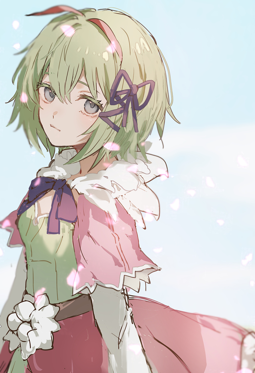 1girl antennae blue_eyes capelet commentary_request cowboy_shot green_hair green_shirt hair_between_eyes hair_ribbon highres juliet_sleeves kohaku_(rune_factory) long_sleeves looking_at_viewer petals pink_capelet pink_skirt puffy_sleeves purple_ribbon ribbon rune_factory rune_factory_4 rurui_(jac7860) shirt short_hair skirt solo