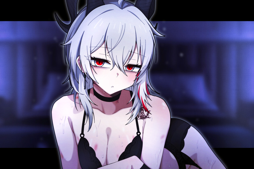 1girl bare_shoulders bedroom black_bra black_choker black_horns black_panties blurry blurry_background blush bra breasts choker cleavage collarbone commentary curled_horns earrings hair_between_eyes hickey highres horns indoors jewelry key_earrings letterboxed long_hair looking_at_viewer manli medium_breasts multicolored_hair outside_border panties red_eyes shoulder_tattoo solo streaked_hair sweat tattoo underwear underwear_only wuthering_waves zani_(wuthering_waves)