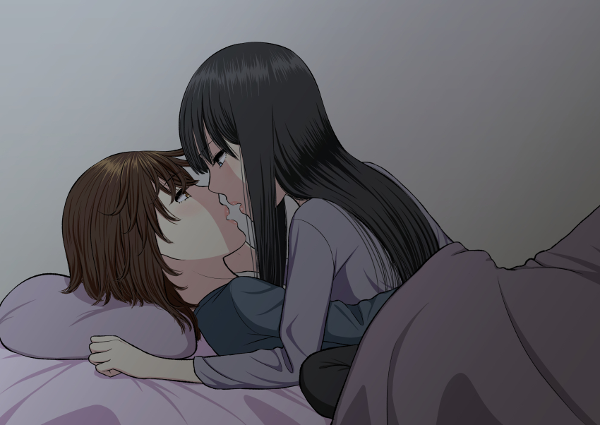 2girls absurdres black_hair black_shirt blue_eyes brown_hair commentary_request grey_background grey_shirt highres imminent_kiss long_hair medium_hair multiple_girls original parted_lips pillow purple_eyes ryuusa shirt under_covers yuri