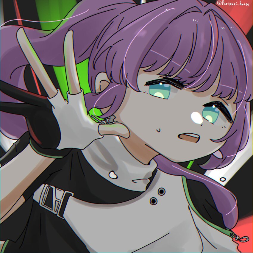 1girl black_background black_gloves black_shirt commentary_request d: deepness_(love_live!) gloves green_eyes hair_intakes highres link!_like!_love_live! long_hair love_live! official_alternate_costume open_hand open_mouth otomune_kozue partially_fingerless_gloves ponytail puripuri_hurai purple_hair shirt short_sleeves shrug_(clothing) sidelocks single_sleeve solo sweatdrop teeth twitter_username two-tone_gloves upper_body upper_teeth_only virtual_youtuber white_gloves white_shrug