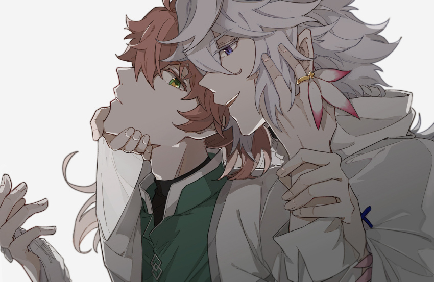 2boys behind_another black_shirt chaldea_logo chinese_commentary colored_eyelashes commentary_request earrings fangs fate/grand_order fate_(series) flower_earrings from_side gloves grabbing_another&#039;s_chin green_eyes guided_hand_on_cheek guiding_hand hair_between_eyes hand_on_another&#039;s_cheek hand_on_another&#039;s_chin hand_on_another&#039;s_face holding_another&#039;s_wrist holding_hands hood hood_down hooded_robe jewelry long_hair long_sleeves looking_at_another male_focus merlin_(fate) multiple_boys open_mouth orange_hair parted_lips pointy_ears ponytail purple_eyes ring robe romani_archaman ruoyin shirt simple_background smile turtleneck upper_body white_eyelashes white_gloves white_hair white_robe yaoi