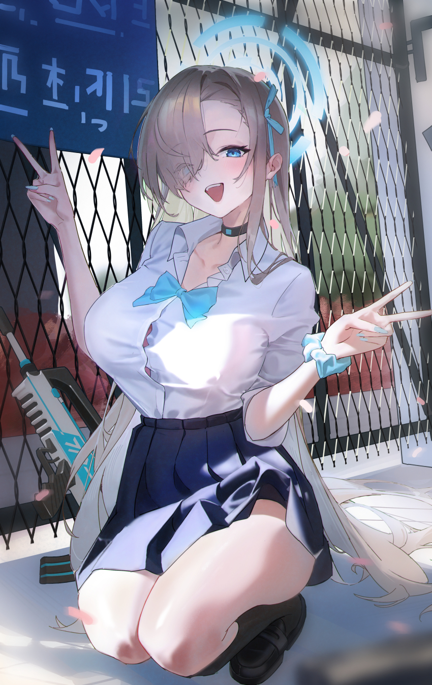 absurdres assault_rifle asuna_(blue_archive) asuna_(school_uniform)_(blue_archive) asymmetrical_bangs black_choker blue_archive blue_bow blue_bowtie blue_halo blue_nails blue_ribbon blue_scrunchie bow bowtie bullpup button_gap choker double_v famas gun hair_over_one_eye halo highres kneeling loose_bowtie muxia_jinlong nail_polish ribbon rifle school_uniform scrunchie shirt_tucked_in smile v weapon wrist_scrunchie