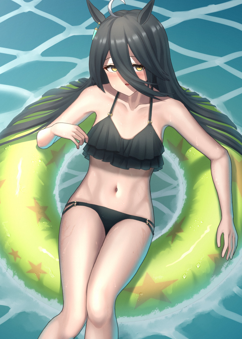 1girl absurdres ahoge animal_ears bakkasu150 bare_shoulders bikini black_bikini black_hair breasts collarbone colored_inner_hair commentary_request earrings feet_out_of_frame groin hair_between_eyes halterneck highres horns horse_ears horse_girl horse_tail innertube jewelry long_bangs long_hair looking_at_viewer manhattan_cafe_(the_bubbles_that_i_see_with_you)_(umamusume) manhattan_cafe_(umamusume) multicolored_hair navel ocean official_alternate_costume ribs single_earring sitting small_breasts smile solo swim_ring swimsuit tail umamusume water yellow_eyes