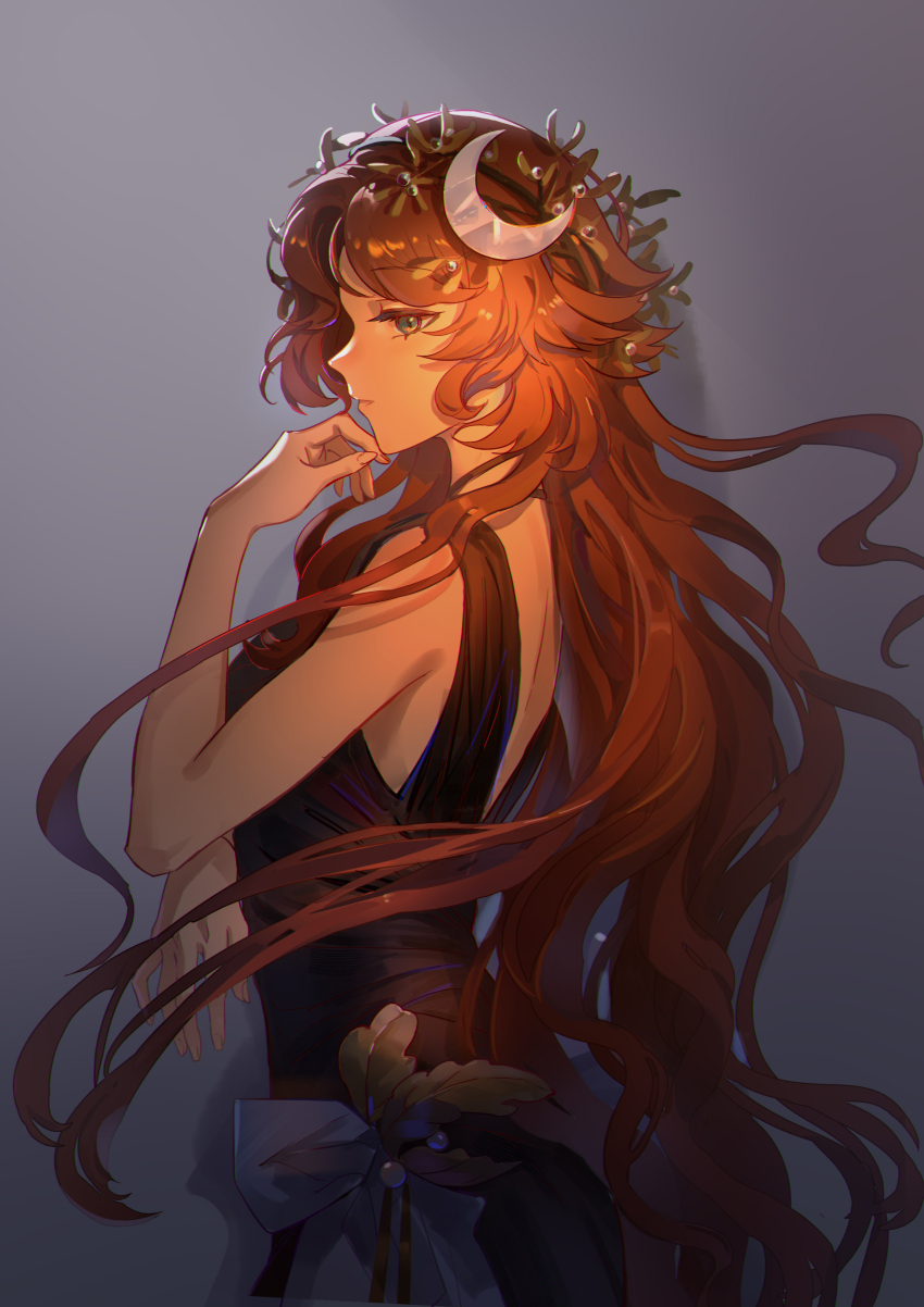 1girl absurdres black_dress crescent crescent_hair_ornament dress druvis_iii from_side green_eyes grey_background hair_ornament hand_on_own_chin hand_up highres leaf_hair_ornament long_hair looking_at_viewer orange_hair profile qinghong_zaoshu reverse:1999 sleeveless sleeveless_dress solo upper_body very_long_hair wavy_hair