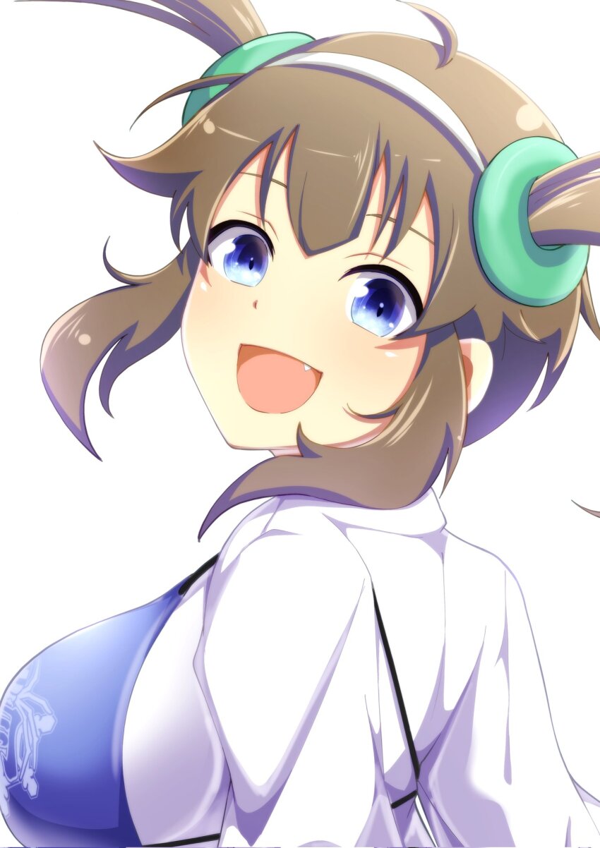 1girl :d ahoge betterthanbone2 blue_eyes blush breasts brown_hair fang from_behind gessen_academy_school_uniform hairband highres japanese_clothes kimono large_breasts looking_at_viewer looking_back minori_(senran_kagura) muneate open_mouth ring_hair_ornament school_emblem senran_kagura senran_kagura_new_link senran_kagura_shinovi_versus sidelocks simple_background smile solo twintails white_background white_kimono