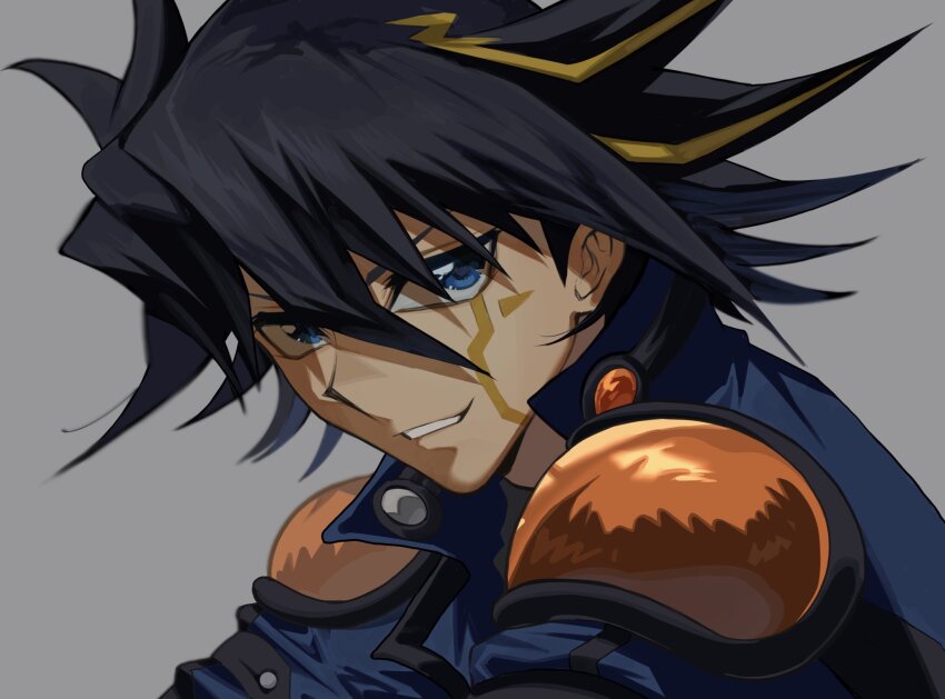 1boy black_hair blonde_hair blue_eyes facial_mark fudo_yusei grey_background highres looking_at_viewer male_focus medium_hair parted_lips simple_background smirk solo spiked_hair upper_body ynyanqx yu-gi-oh! yu-gi-oh!_5d&#039;s