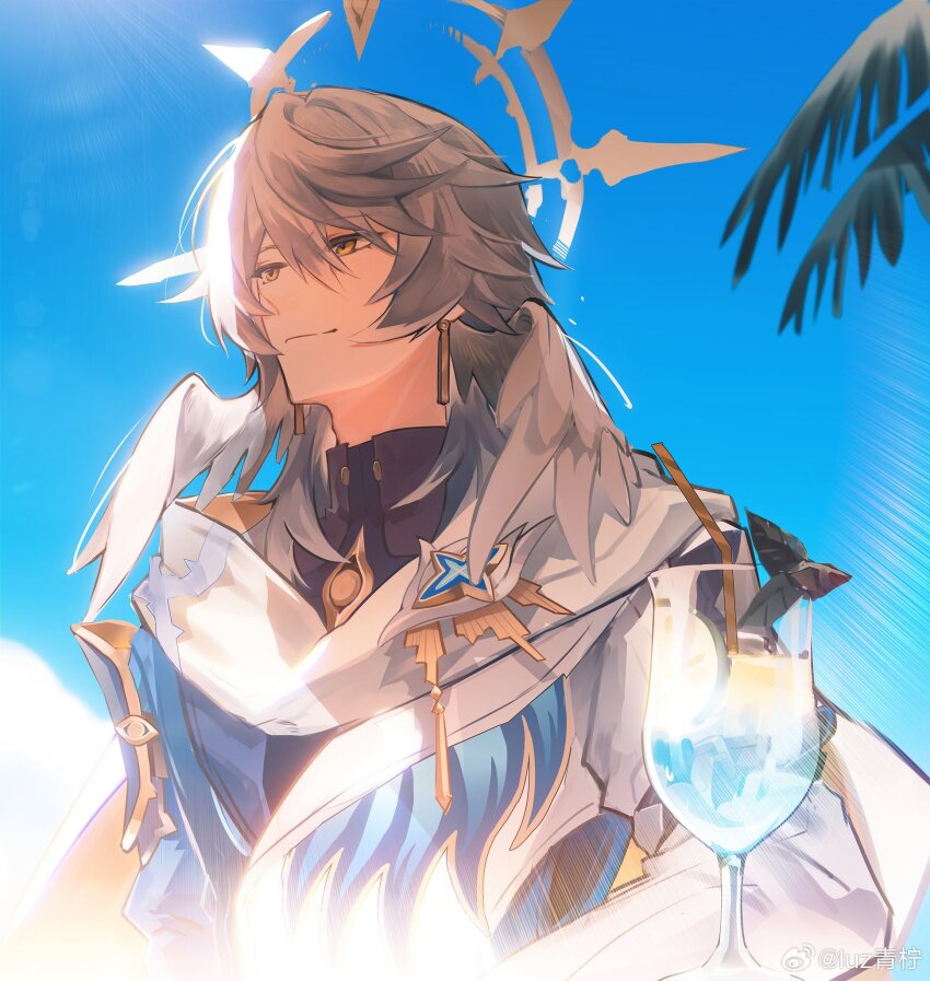 1boy bloom blue_jacket blue_sky closed_mouth cloud cup day drink drinking_glass drinking_straw earrings feathered_wings gold_earrings grey_hair hair_between_eyes halo halo_behind_head head_wings highres honkai:_star_rail honkai_(series) jacket jewelry leaf long_sleeves looking_to_the_side male_focus multicolored_jacket outdoors palm_leaf purple_shirt scarf shirt short_hair sidelocks sky smile solo sunday_(honkai:_star_rail) sunlight two-tone_jacket upper_body weibo_6159712244 white_jacket white_scarf wings yellow_eyes