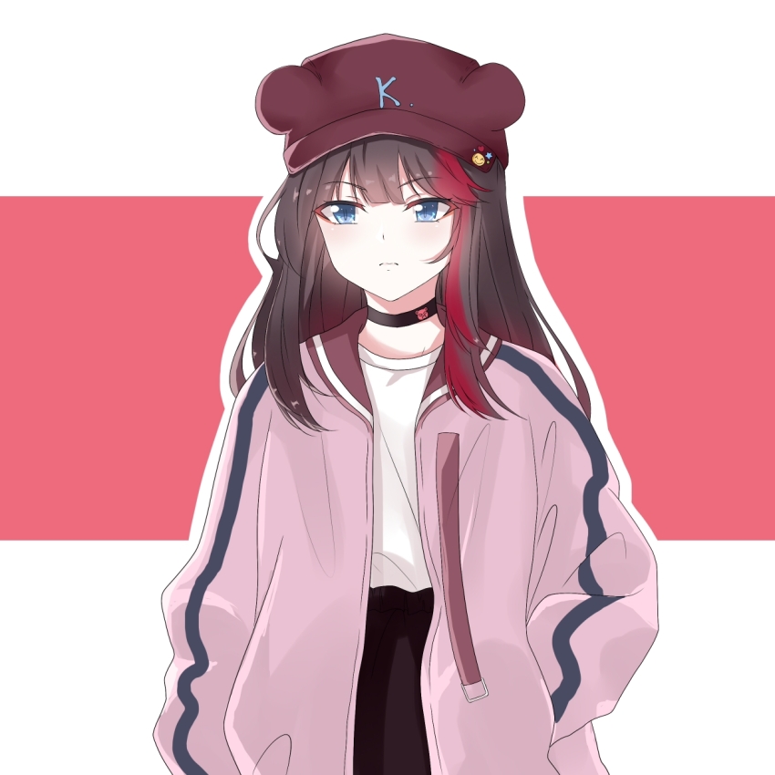 1girl animal_ears arknights black_choker blue_eyes brown_hair chinese_commentary choker closed_mouth commentary emoji expressionless hand_in_pocket hat highres jacket long_hair long_sleeves looking_at_viewer multicolored_hair open_clothes open_jacket outline pink_background pink_jacket purple_hat red_hair shirt solo streaked_hair t-shirt two-tone_background white_background white_outline white_shirt yeye5121 zima_(arknights)