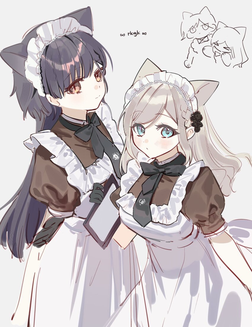 &gt;_&lt; 2girls animal_ears apron arms_behind_back black_bow black_bowtie black_gloves black_necktie blue_eyes blush bow bowtie breasts brown_dress cat_ears ceras_yanagida_lilienfeld clipboard closed_mouth dkou dress edel_note frilled_apron frills gloves grey_hair highres holding holding_clipboard jellyfish_cut jitome katsuragi_izumi kemonomimi_mode large_breasts link!_like!_love_live! long_hair looking_at_viewer love_live! maid maid_apron maid_headdress multiple_girls multiple_views necktie nyan_nyan_nyan_fair_in_gamers official_alternate_costume orange_eyes puffy_short_sleeves puffy_sleeves short_sleeves slit_pupils smile split_mouth virtual_youtuber white_apron