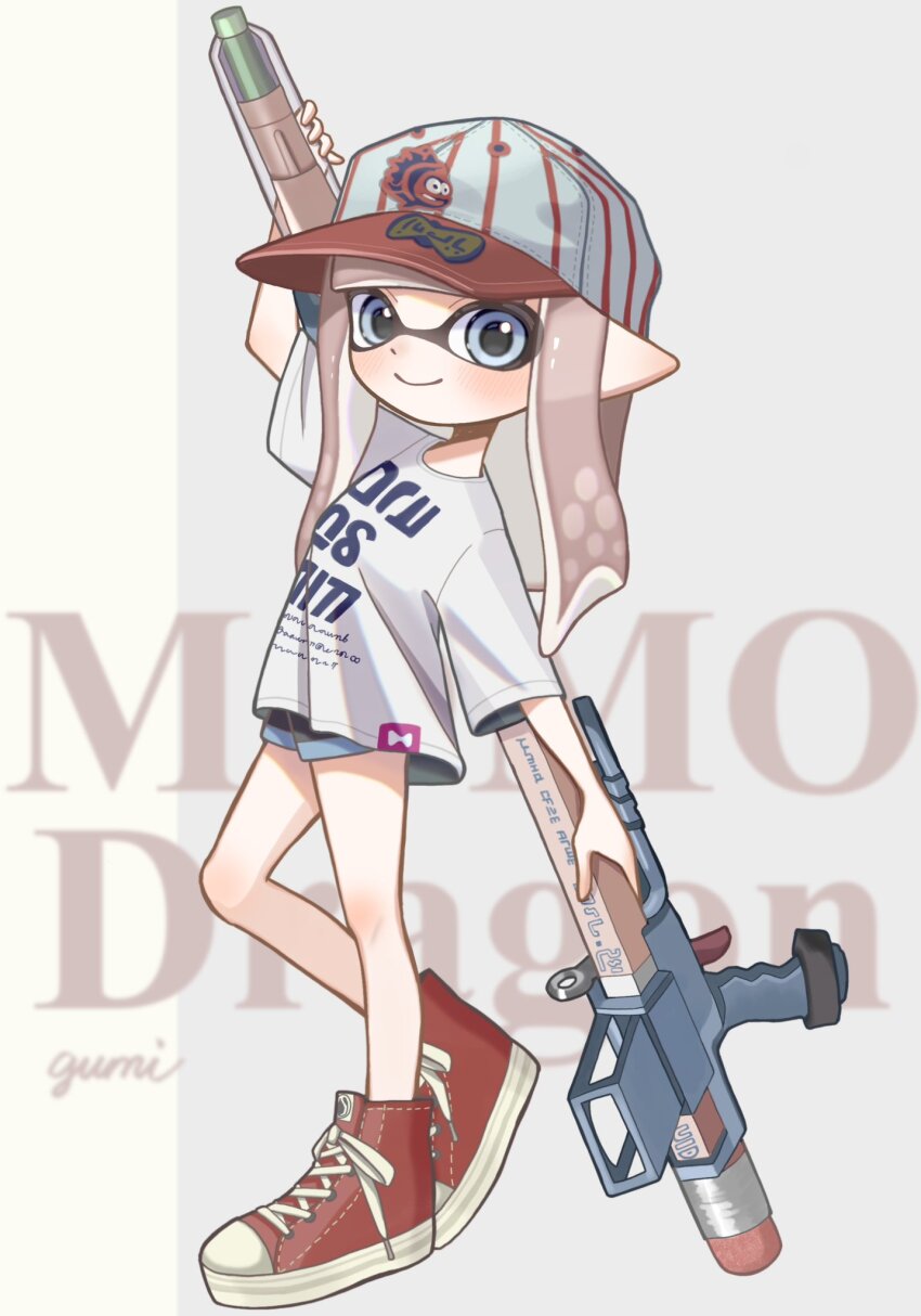 1girl baseball_cap black_shorts blue_eyes closed_mouth commentary_request cross-laced_footwear dolphin_shorts full_body grey_background grey_hair hat highres inkling inkling_girl inkling_player_character long_hair looking_at_viewer nintendo osakanagumi11 pointy_ears print_hat print_shirt red_shoes shirt shoes shorts simple_background smile snipewriter_(splatoon) solo splatoon_(series) splatoon_3 standing t-shirt tentacle_hair two-tone_background white_background white_shirt