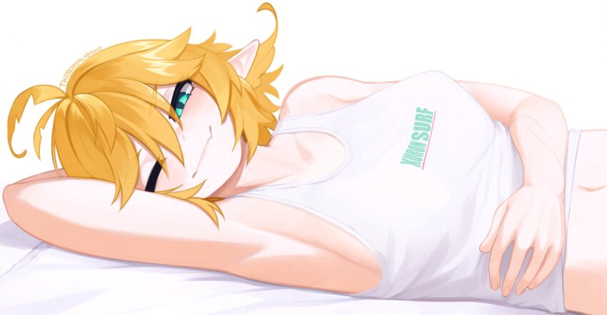 1girl adversarial_noise ahoge blonde_hair breasts dokibird_(vtuber) fang green_eyes hair_between_eyes highres indie_virtual_youtuber large_breasts looking_at_viewer lying medium_hair navel on_side shirt simple_background skin_fang smile solo virtual_youtuber white_background white_shirt yoako