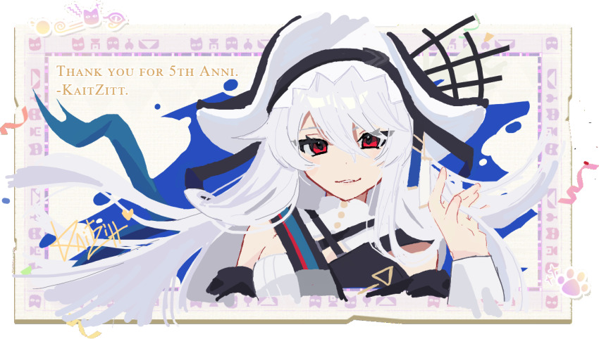 1girl aki&#039;z arknights artist_name bare_shoulders black_hat commentary commentary_request cropped_torso english_commentary grey_hair grey_hat hand_up hat light_smile long_hair long_sleeves looking_at_viewer mixed-language_commentary oekaki partial_commentary red_eyes signature solo specter_(arknights) specter_the_unchained_(arknights) two-sided_fabric two-sided_headwear