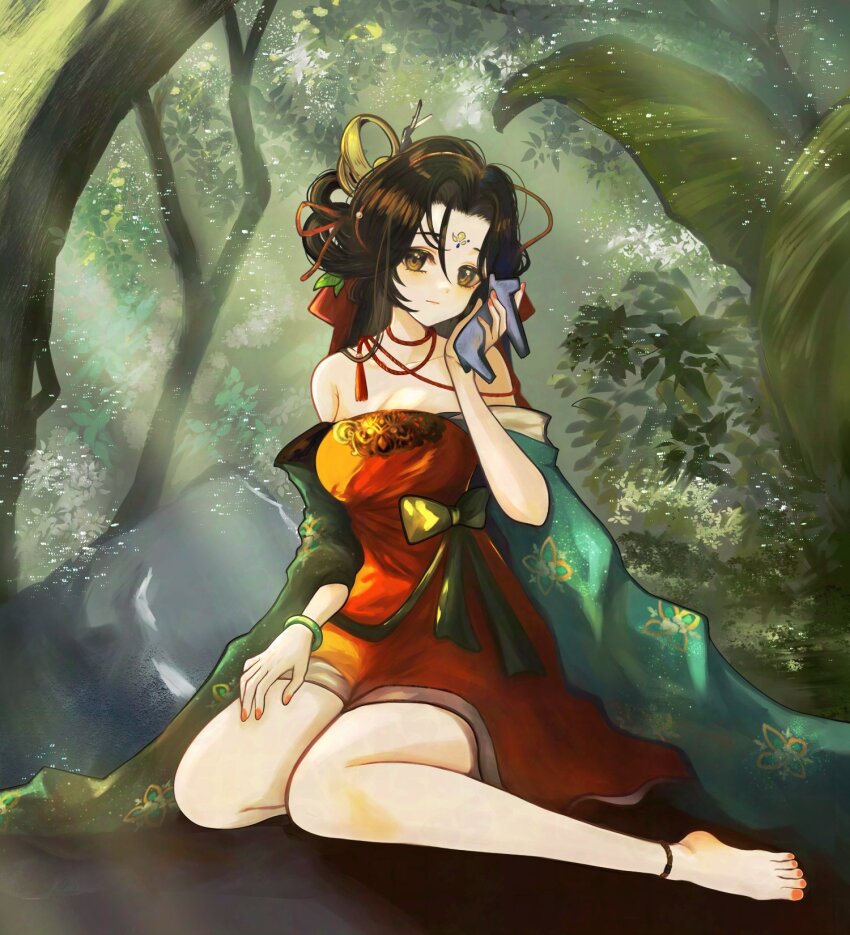 1girl bare_legs bare_shoulders barefoot black_hair breasts brown_eyes cleavage dress facial_mark forehead_mark forest full_body green_sleeves hair_bun hand_up highres holding holding_statuette huadian jiu_niangzi light_rays long_hair nature off_shoulder red_dress reverse:1999 rock short_dress sitting solo statuette sunbeam sunlight tree utagawa_niki yokozuwari