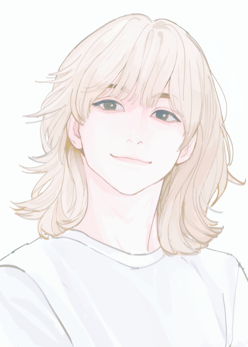 1boy black_eyes blonde_hair closed_mouth commentary highres jeonghan_(seventeen) k-pop linbeiyx looking_at_viewer male_focus medium_hair pale_color real_life seventeen_(group) shirt simple_background smile solo white_background white_shirt