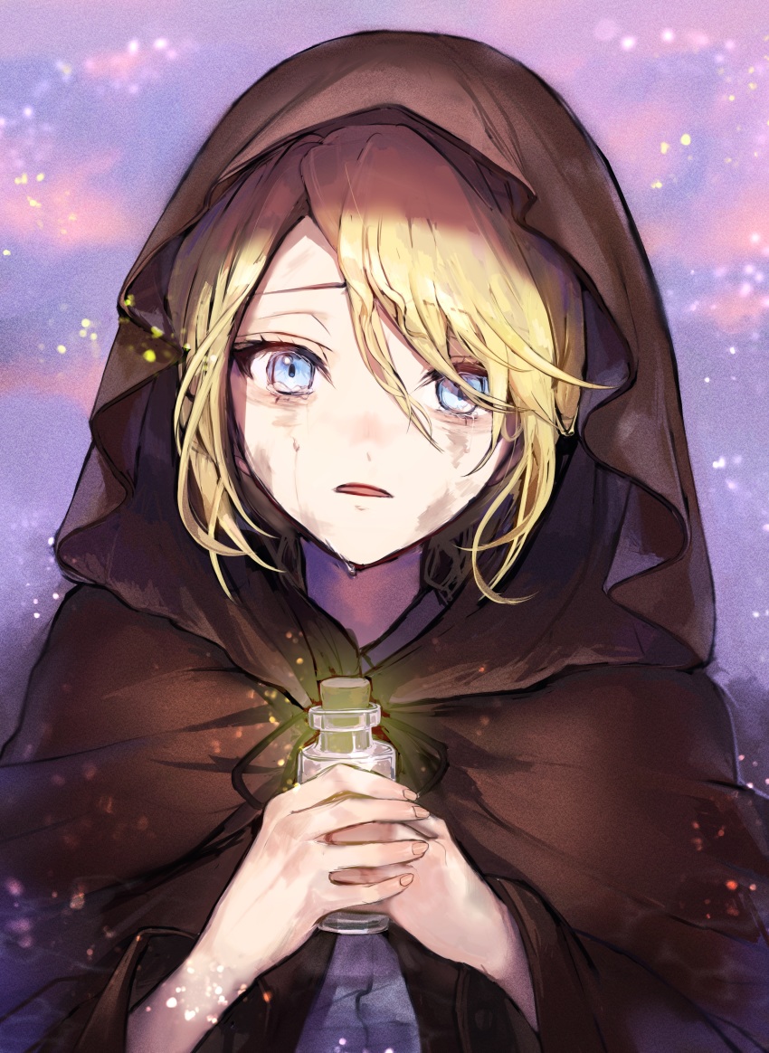 1girl absurdres bags_under_eyes blonde_hair blue_eyes brown_cloak cloak commentary_request crying crying_with_eyes_open evillious_nendaiki highres holding hood hood_up hooded_cloak kagamine_rin looking_at_viewer messy_hair parted_lips pipi_(pipinavigation) purple_background regret_message_(vocaloid) riliane_lucifen_d&#039;autriche scar scar_on_face short_hair solo tears upper_body vocaloid