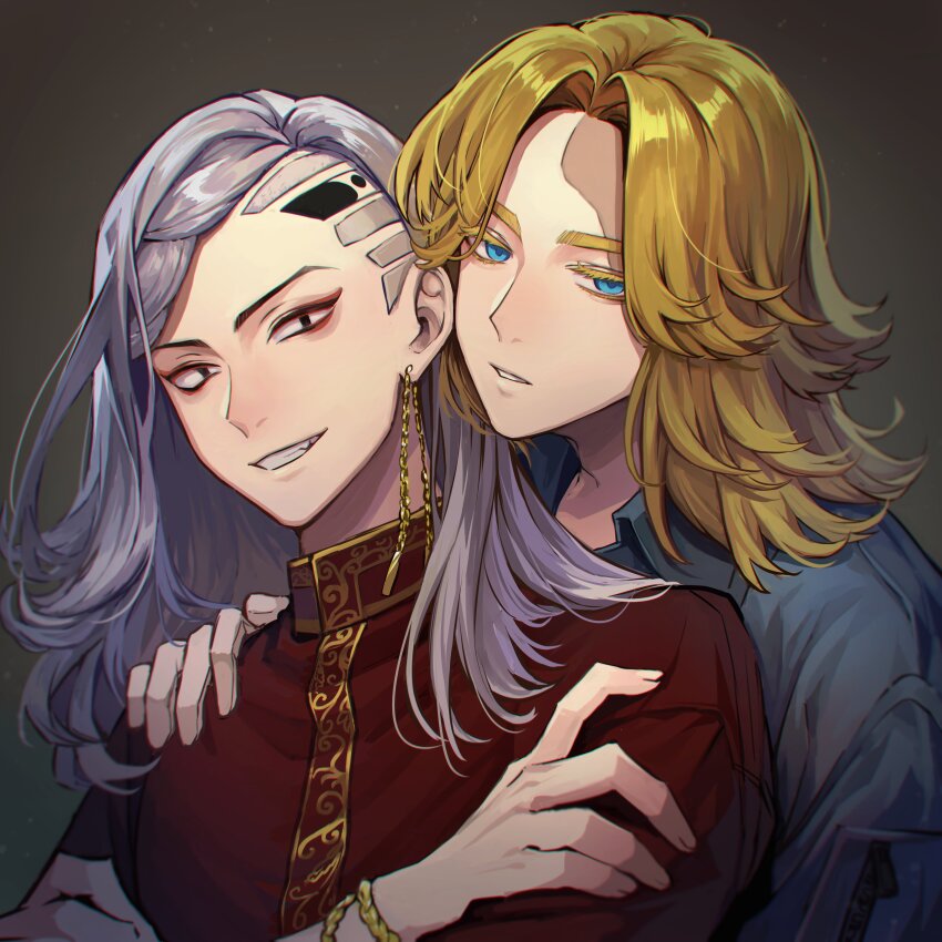 2boys absurdres asymmetrical_hair black_eyes blonde_hair blue_eyes bracelet burn_scar crossed_arms earrings gloves grey_background grey_jacket grin hand_on_another&#039;s_shoulder highres inui_seishu jacket jewelry kokonoi_hajime long_hair male_focus multiple_boys nanin parted_lips red_shirt scar scar_on_face shirt single_earring smile teeth tokyo_revengers tsurime upper_body white_gloves white_hair