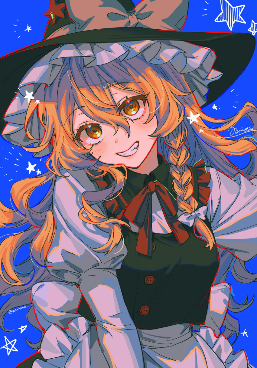 1girl apron black_hat black_vest blonde_hair blue_background bow braid commentary_request cowboy_shot grey_bow grin hair_between_eyes hair_bow hat hat_bow highres juliet_sleeves kirisame_marisa long_hair long_sleeves looking_at_viewer neck_ribbon noriuma puffy_sleeves red_ribbon ribbon shirt side_braid signature single_braid smile solo star_(symbol) touhou undefined_fantastic_object vest waist_apron white_apron white_bow white_shirt witch_hat yellow_eyes