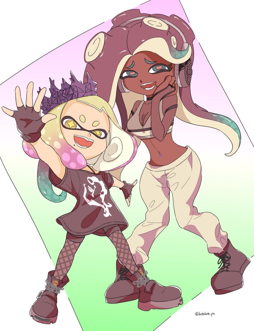 2girls black_gloves black_hair black_shirt blonde_hair border breasts cephalopod_eyes cleavage commentary_request crown dark-skinned_female dark_skin fang fingerless_gloves fishnet_pantyhose fishnets full_body furrowed_brow gloves gradient_background gradient_hair green_background green_hair highres inkling knees_together_feet_apart long_hair looking_at_viewer marina_(splatoon) marina_(springfest)_(splatoon) medium_hair mole mole_under_mouth multicolored_hair multiple_girls navel_piercing nintendo octoling official_alternate_costume open_mouth outside_border pants pantyhose pearl_(splatoon) pearl_(springfest)_(splatoon) piercing pink_background pink_hair print_shirt red_pupils shirt simple_background smile splatoon_(series) splatoon_3 standing star-shaped_pupils star_(symbol) symbol-shaped_pupils tentacle_hair thick_eyebrows two-tone_background two-tone_hair waving white_border white_pants xxmarchxx yellow_pupils