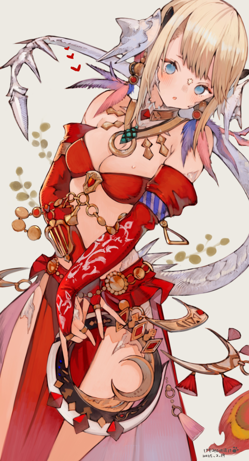 1girl artist_name au_ra bandeau blonde_hair blue_eyes breasts bridal_gauntlets chakram cleavage dancer_(final_fantasy) dated detached_sleeves dragon_girl dragon_horns dragon_tail final_fantasy final_fantasy_xiv highres holding holding_weapon horns jewelry kemomin_nosuke necklace pelvic_curtain red_bandeau scales solo tail warrior_of_light_(ff14) weapon