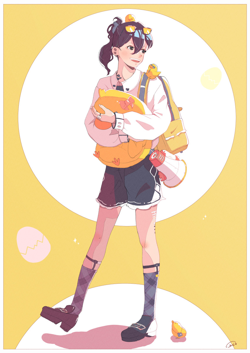 1girl absurdres baby_animal bag bird black_eyes black_shoes black_shorts border chick collared_shirt commentary_request double-parted_bangs full_body grey_socks hair_between_eyes highres holding holding_stuffed_toy jewelry long_bangs long_sleeves looking_to_the_side medium_hair megaphone neck_tattoo open_mouth original plaid_clothes plaid_socks ponytail purple_hair ring shadow shirt shoes shorts shoulder_bag signature smile socks solo stuffed_animal stuffed_toy tattoo turning_head two-tone_background walking white_border white_shirt yasi_irasuto