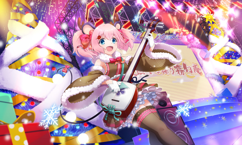1girl :d animal_ears artist_request black_kimono black_sleeves black_thighhighs blue_eyes bow bowtie box christmas_ornaments christmas_tree feet_out_of_frame fur-trimmed_kimono fur-trimmed_sleeves fur_trim gift gift_box gloves hair_bow hair_ornament hairpin holding holding_instrument instrument japanese_clothes kimono layered_skirt mouse_ears mouse_girl mouse_tail music official_art open_mouth pink_hair playing_instrument red_bow red_bowtie scaffolding shamisen short_hair short_twintails show_by_rock!! skirt sleeveless sleeveless_kimono smile snowflakes solo sparkle speaker stage stage_lights standing tail tail_bow tail_ornament thighhighs third-party_source twintails un_(show_by_rock!!) white_gloves