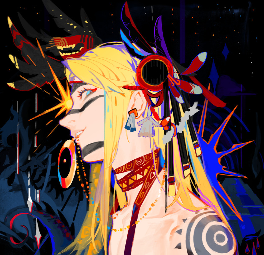 1boy absurdres arm_tattoo aztec blonde_hair blue_eyes facial_tattoo fate/grand_order fate_(series) from_side grin highres long_hair looking_at_viewer male_focus smile tattoo tezcatlipoca_(fate) tyrnct