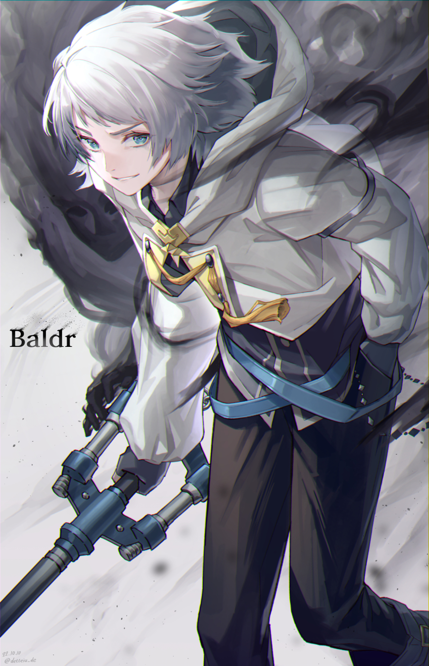 1boy absurdres baldr_(kingdom_hearts) black_boots black_gloves black_pants blue_eyes boots chain character_name clasp commentary darkness dated gloves gogo_(detteiu_de) grey_background grey_hair grin hand_in_pocket highres holding holding_weapon hood hoodie keyblade kingdom_hearts kingdom_hearts_dark_road leaning_forward long_sleeves looking_at_viewer male_focus pants sideways_glance smile solo spoilers twitter_username weapon white_hoodie