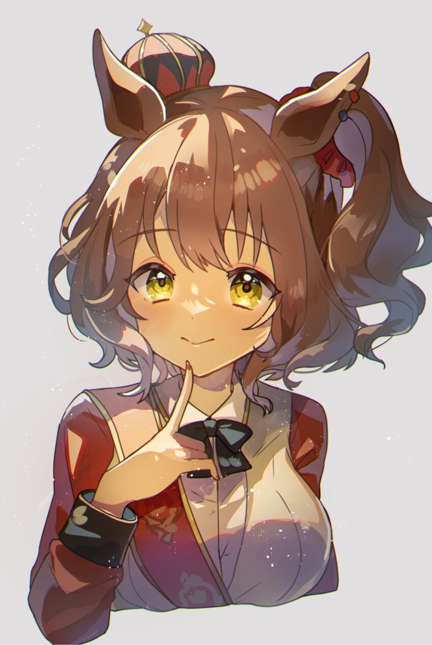1girl animal_ears aston_machan_(umamusume) black_bow black_bowtie blush bow bowtie crown ear_scrunchie finger_to_cheek grey_background highres horse_ears horse_girl mini_crown nail_polish red_scrunchie scrunchie shirano_akihiro side_ponytail simple_background solo tilted_headwear umamusume upper_body yellow_eyes