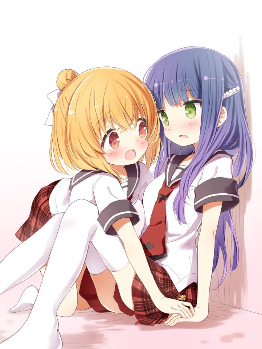 anne_happy blonde_hair blue_eyes green_eyes hanakoizumi_an hibarigaoka_ruri highres ichiyo12 light_blush long_hair looking_at_another medium_hair miniskirt multicolored_hair no_panties open_mouth red_eyes school_uniform serafuku short_sleeves skirt streaked_hair thighhighs yuri zettai_ryouiki
