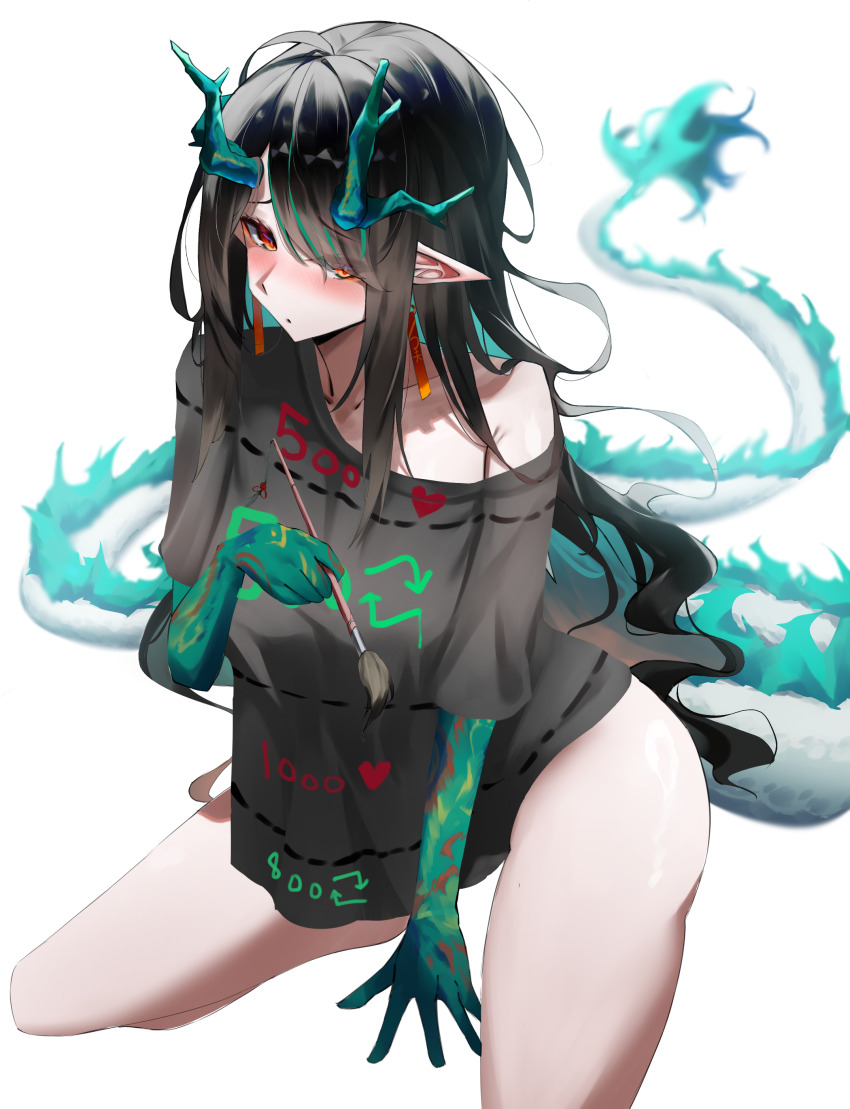 1girl absurdres aqua_hair arknights bare_shoulders black_hair black_shirt blush breasts colored_extremities colored_inner_hair dragon_girl dragon_horns dragon_tail dusk_(arknights) earrings embarrassed highres holding holding_brush horns jewelry large_breasts long_hair looking_at_viewer multicolored_hair orange_eyes paintbrush parted_lips pointy_ears shirt short_sleeves simple_background sitting solo t-shirt tail variant_set white_background yuki_(yuki_yu_owo)