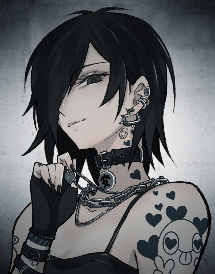 1girl bare_shoulders black_collar black_eyes black_gloves black_hair black_nails bracelet breasts broken_heart chain chain_necklace cleavage closed_mouth collar ear_piercing earrings fingerless_gloves gloves goth_fashion grey_background hair_over_one_eye heart heart_earrings heart_necklace highres jewelry looking_at_viewer medium_breasts nail_polish necklace original piercing shirt short_hair shoulder_tattoo sleeveless sleeveless_shirt smile solo spikes sushi_pizza_rrr tattoo upper_body