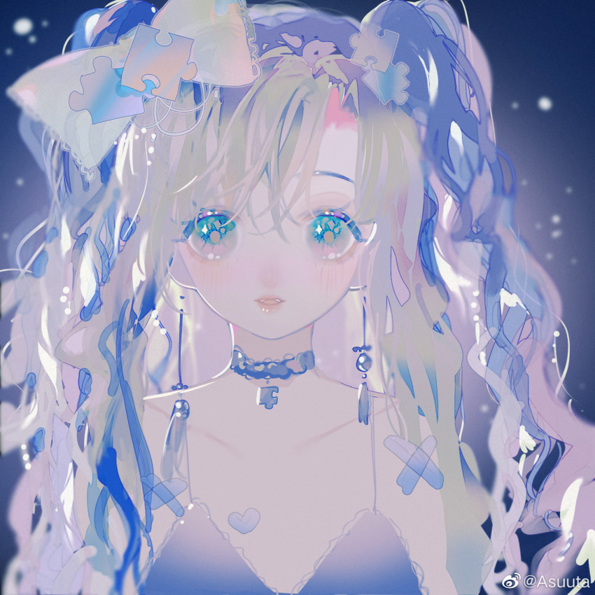 1girl asuuta bandaid bandaid_on_shoulder bare_shoulders black_background black_choker black_hair black_tank_top bow bright_pupils chinese_commentary choker collarbone commentary_request crossed_bandaids earrings eyelashes green_eyes green_hair green_pupils hair_between_eyes hair_bow highres jewelry lace-trimmed_bow lace-trimmed_tank_top lace_trim light_blush light_particles lipstick lower_eyelashes_only makeup multicolored_hair open_mouth original pink_hair pink_lips puzzle_piece_hair_ornament sidelocks smile solo spaghetti_strap sphere_earrings tank_top tassel tassel_earrings twintails upper_body watermark wavy_hair weibo_watermark white_bow