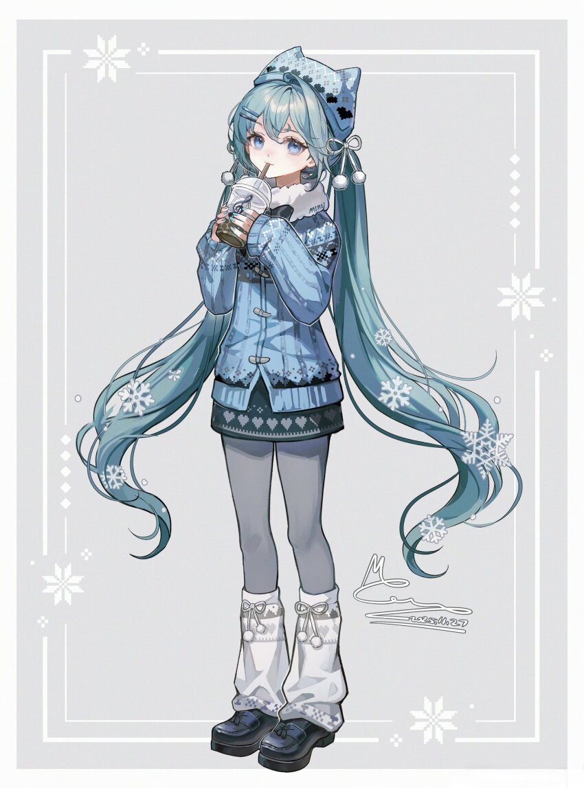 1girl animal_hat aqua_hair black_bow black_bowtie black_shoes blue_cardigan blue_eyes blue_hat blue_nails bow bowtie cardigan cat_hat commentary_request cup dated disposable_cup double-parted_bangs drinking drinking_straw full_body green_skirt grey_pantyhose hair_ornament hairclip hands_up hat hatsune_miku heart heart_print highres holding holding_cup leg_warmers long_hair long_sleeves memory_mie nail_polish neck_fur pantyhose pom_pom_(clothes) pom_pom_hair_ornament shoes signature skirt sleeves_past_wrists snowflakes solo standing twintails very_long_hair vocaloid
