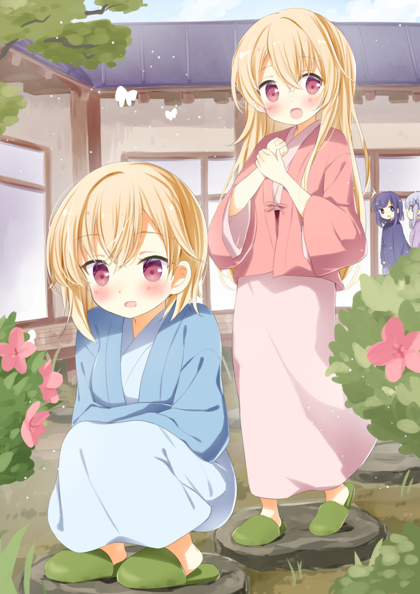 4girls blonde_hair flower fuiba_fuyu garden gochuumon_wa_usagi_desu_ka? highres ichiyo12 japanese_clothes japanese_house jinja_eru jinja_natsume kafuu_chino kimono light_blush looking_at_viewer multiple_girls open_mouth red_eyes slippers squatting stone_walkway tree yukata