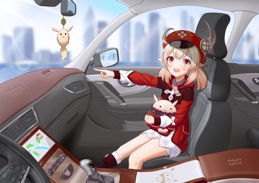1girl :d ahoge bloomers blurry boots brown_boots brown_gloves brown_scarf building newsboy_cap car car_interior car_seat chibi clover_print coat commentary_request dashboard depth_of_field dodoco_(genshin_impact) genshin_impact gloves gps hair_between_eyes hat highres holy_guagua hugging_doll hugging_object jumpy_dumpty klee_(genshin_impact) light_brown_hair long_hair long_sleeves looking_at_viewer low_twintails mirror motor_vehicle open_mouth orange_eyes pocket pointing pointing_to_the_side red_coat red_hat scarf sidelocks sitting skyline skyscraper smile solo stuffed_animal stuffed_toy thigh_boots thighhighs twintails underwear