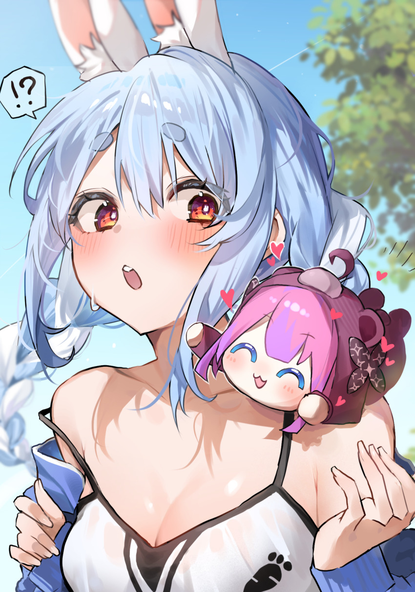 !? 2girls :3 :d :o animal_ear_fluff animal_ears artist_request blue_hair blue_sky blurry blurry_background blush breasts cleavage commentary_request day heart highres hololive kikirara_vivi medium_breasts mini_person minigirl multicolored_hair multiple_girls open_mouth outdoors pink_hair rabbit_ears rabbit_girl red_eyes short_eyebrows sky smile spoken_interrobang two-tone_hair upper_body usada_pekora virtual_youtuber white_hair