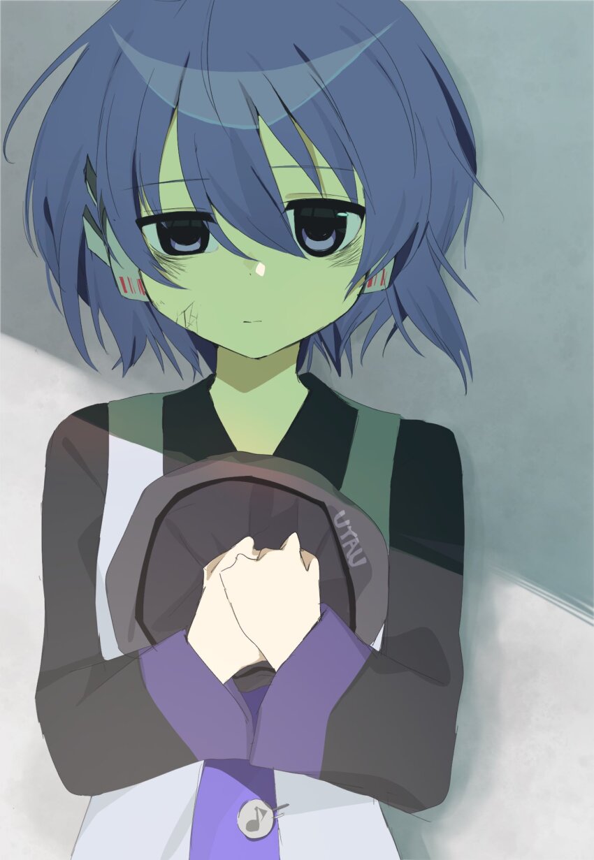 1girl beret black_shirt black_sleeves closed_mouth expressionless hat headphones highres holding holding_unworn_clothes holding_unworn_hat looking_at_viewer purple_eyes purple_hair shirt short_hair solo unworn_hat unworn_headwear upper_body utane_uta utau uuuuua07