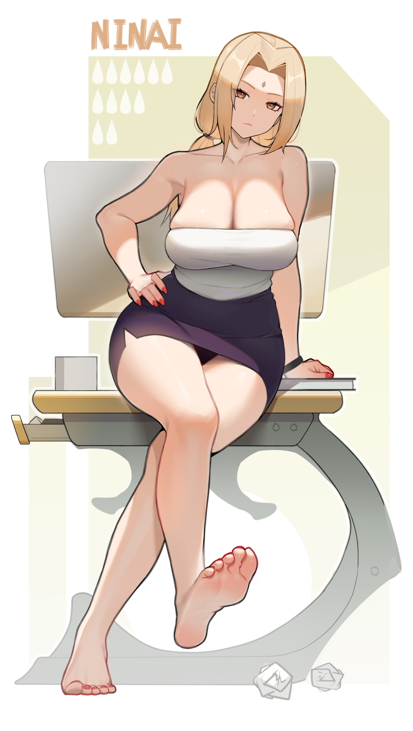 1girl bare_arms bare_shoulders blonde_hair breasts crossed_legs facial_mark feet forehead_mark highres large_breasts legs long_hair looking_at_viewer mature_female naruto_(classic) naruto_(series) ninai office_lady pencil_skirt ponytail skirt soles table toes tsunade_(naruto) yellow_eyes