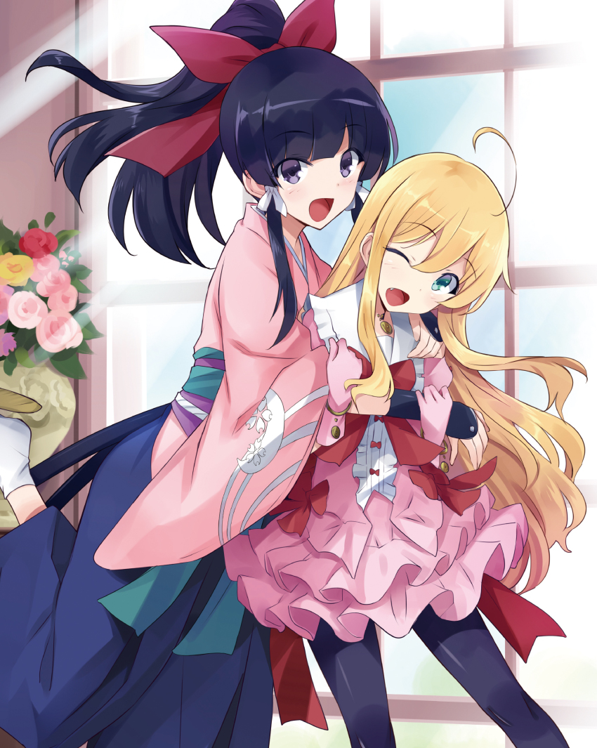 2girls :d ;d ahoge black_eyes black_hair black_legwear blonde_hair blue_eyes blue_hakama bow bowtie dress fang gloves hair_between_eyes hair_bow hair_ribbon hakama hakama_skirt high_ponytail highres hug hug_from_behind isekai_wa_smartphone_to_tomo_ni. japanese_clothes jewelry kimono kokonoe_yae layered_dress leg_up long_hair multiple_girls necklace novel_illustration official_art one_eye_closed open_mouth pantyhose pink_dress pink_gloves pink_kimono ponytail red_bow red_neckwear ribbon short_sleeves skirt smile socks soucie_elnea_ortlinde standing usatsuka_eiji very_long_hair white_legwear white_ribbon