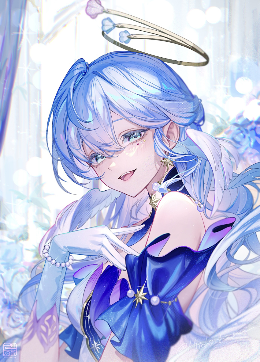 1girl bare_shoulders blue_hair blurry blurry_background bracelet commentary detached_sleeves dress earrings face_jewel floating_hair gloves hair_between_eyes halo hand_up head_wings highres hitohachan honkai:_star_rail honkai_(series) jewel_under_eye jewelry long_hair looking_at_viewer open_mouth purple_dress robin_(honkai:_star_rail) short_sleeves single_earring smile solo teeth two-tone_dress upper_body upper_teeth_only white_dress white_gloves wings