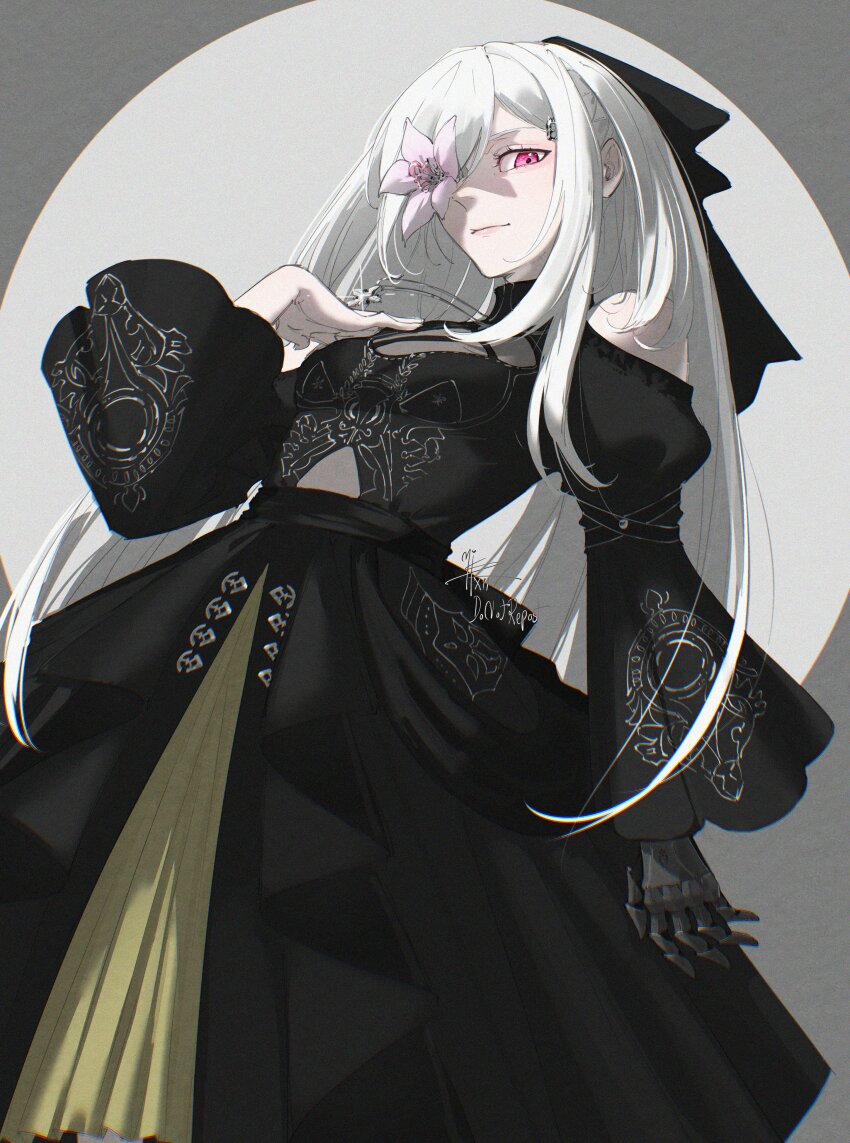 1girl absurdres black_dress closed_mouth drag-on_dragoon drag-on_dragoon_3 dress flower flower_over_eye grey_background highres long_hair looking_at_viewer mechanical_arms mistxii nier_(series) nier_reincarnation official_alternate_costume parted_bangs pink_lips prosthesis prosthetic_arm red_eyes single_mechanical_arm smile solo standing white_hair zero_(drag-on_dragoon)