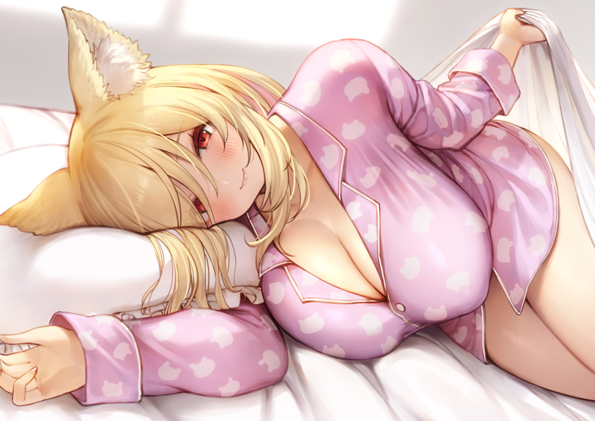 1girl animal_ear_fluff animal_ears blonde_hair blush breasts buttons cleavage closed_mouth commentary_request day dot_nose gougasha_akira highres hitotsubashi_monaka indie_virtual_youtuber large_breasts lifting_covers long_hair looking_at_viewer lying multicolored_hair no_pants on_bed on_side pajamas pillow pink_pajamas red_eyes smile solo two-tone_hair virtual_youtuber wolf_ears wolf_girl