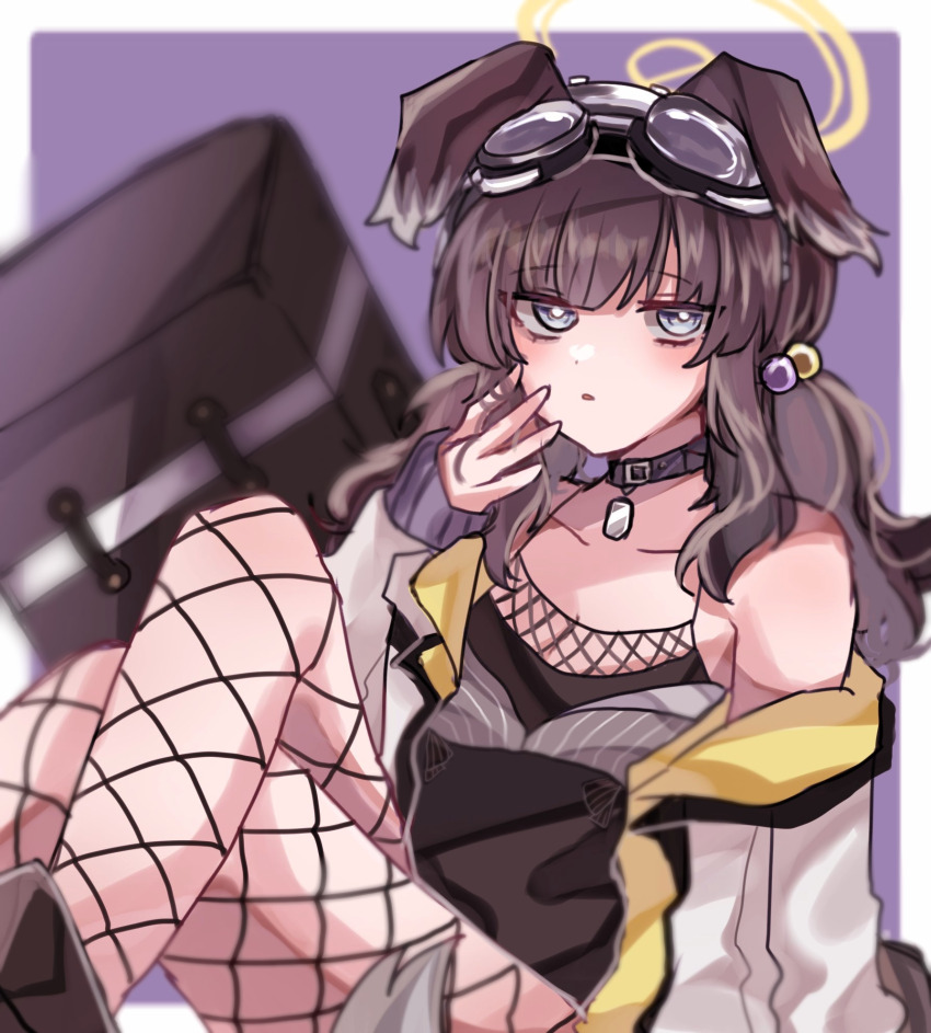 1girl animal_ears black_hair blue_archive blue_eyes collar dog_ears dog_girl engineering_department_(blue_archive) goggles goggles_on_head hibiki_(blue_archive) highres long_hair looking_at_viewer solo tosiosito