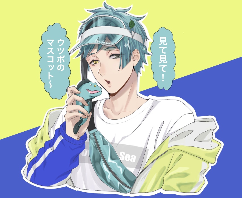 1boy blue_hair charm_(object) commentary_request floyd_leech green_eyes heterochromia highres jacket looking_at_viewer male_focus shirt short_hair solo translation_request twisted_wonderland ukichan12011 upper_body visor_cap white_shirt yellow_eyes
